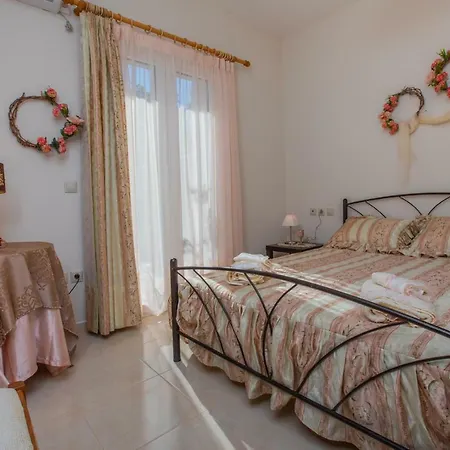 Elisso Apartament