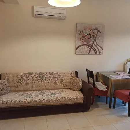 Elisso * ארגוסטולי